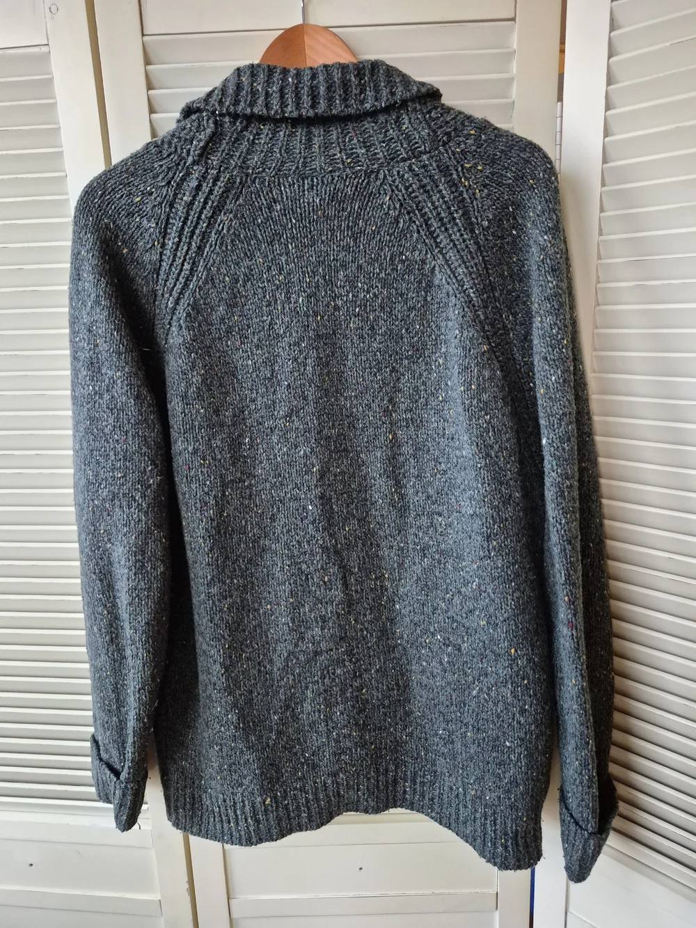 J. Crew Men's Marled Charcoal Heavy Knit Cardigan Sweater B2154 Size Large